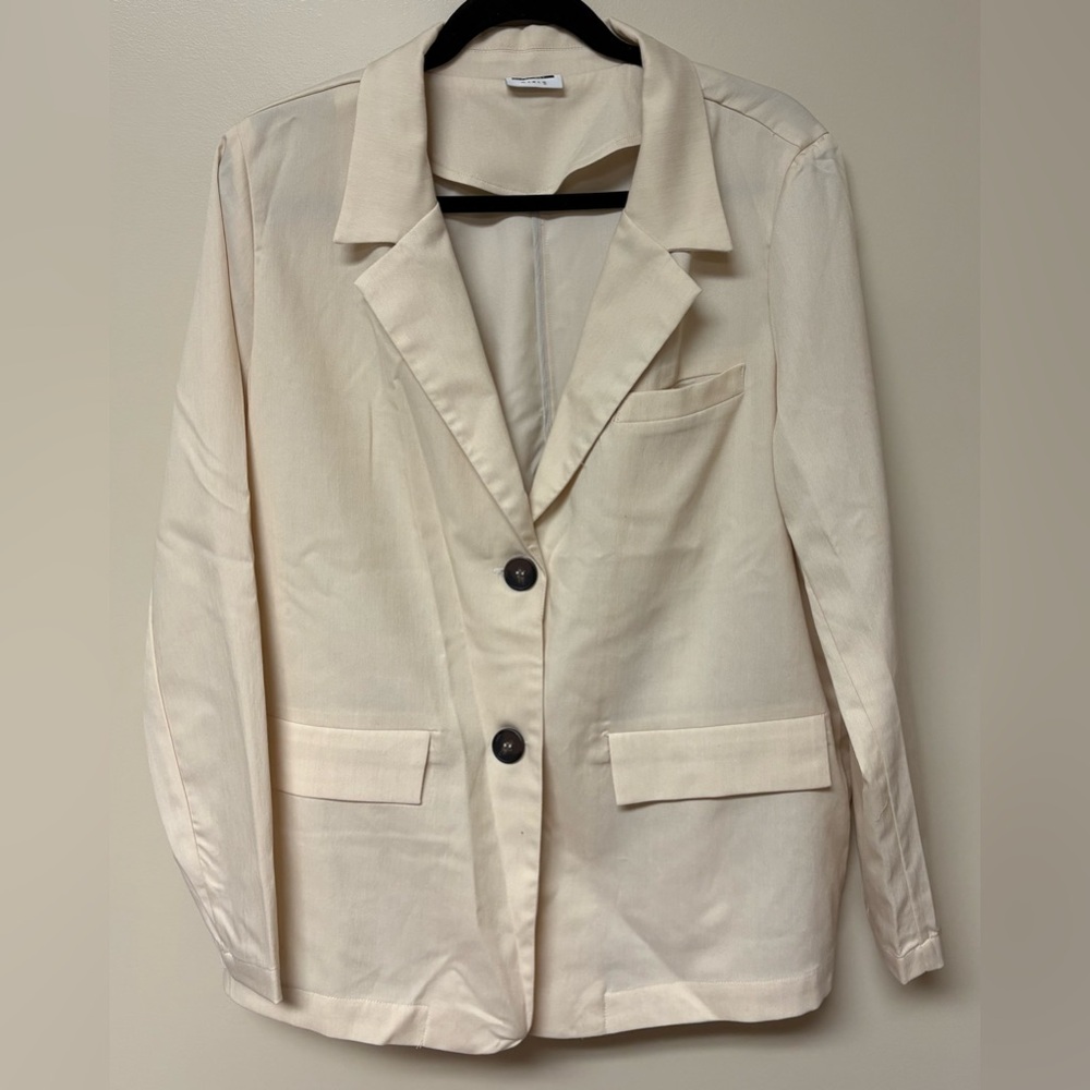 Noisy May Women’s Cream Blazer